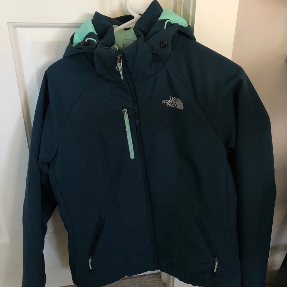 Women’s North Face winter jacket